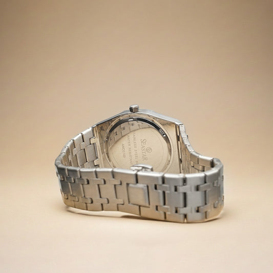 Luxury Stainless Steel Watch – Black Textured Dial Edition